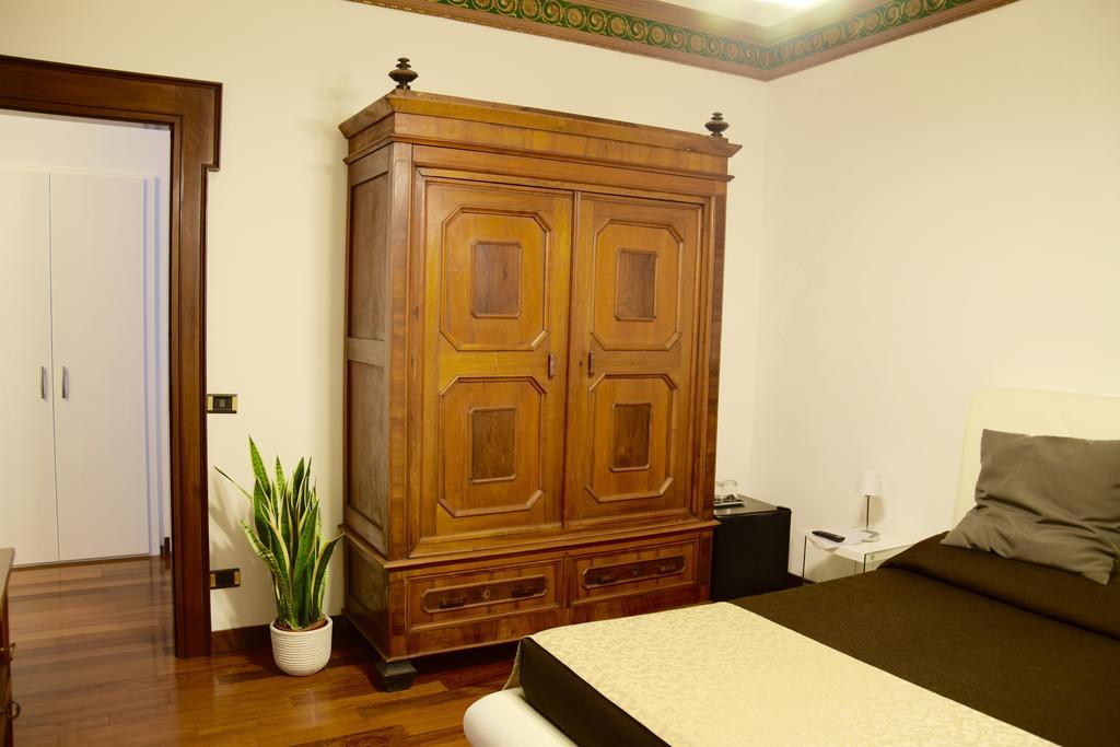 Ball Apartments Loc 04163 Verona Room photo